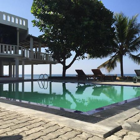 Miltons Beach Resort Unawatuna Bagian luar foto