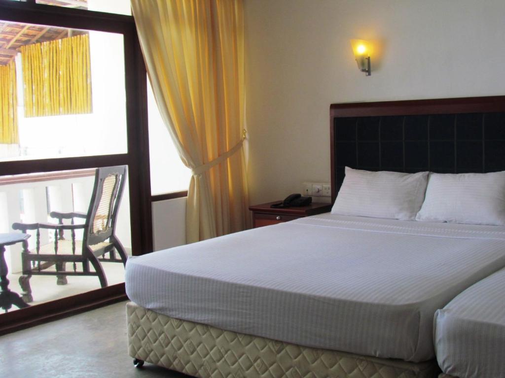 Miltons Beach Resort Unawatuna Bagian luar foto