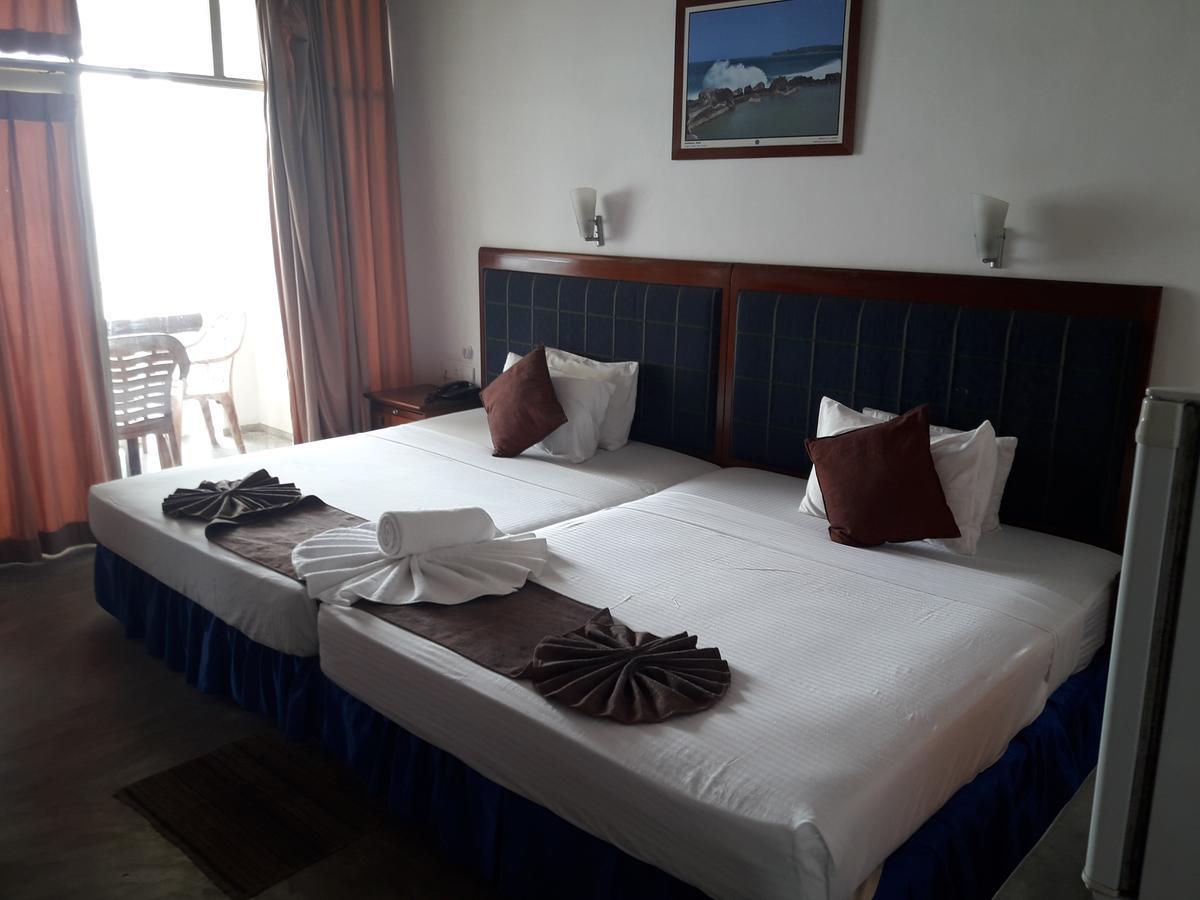 Miltons Beach Resort Unawatuna Bagian luar foto