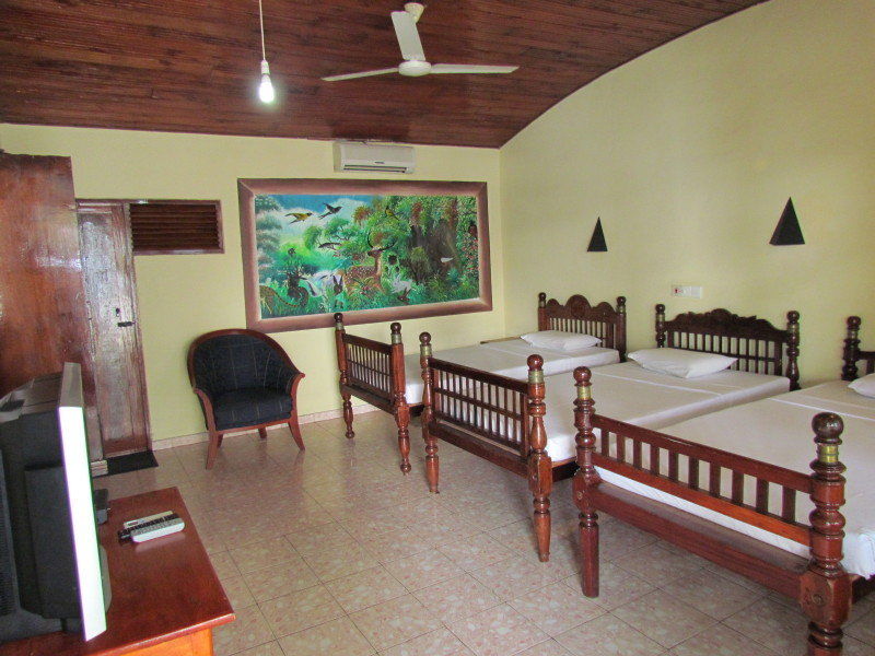 Miltons Beach Resort Unawatuna Bagian luar foto