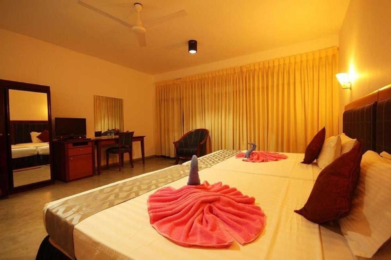 Miltons Beach Resort Unawatuna Bagian luar foto